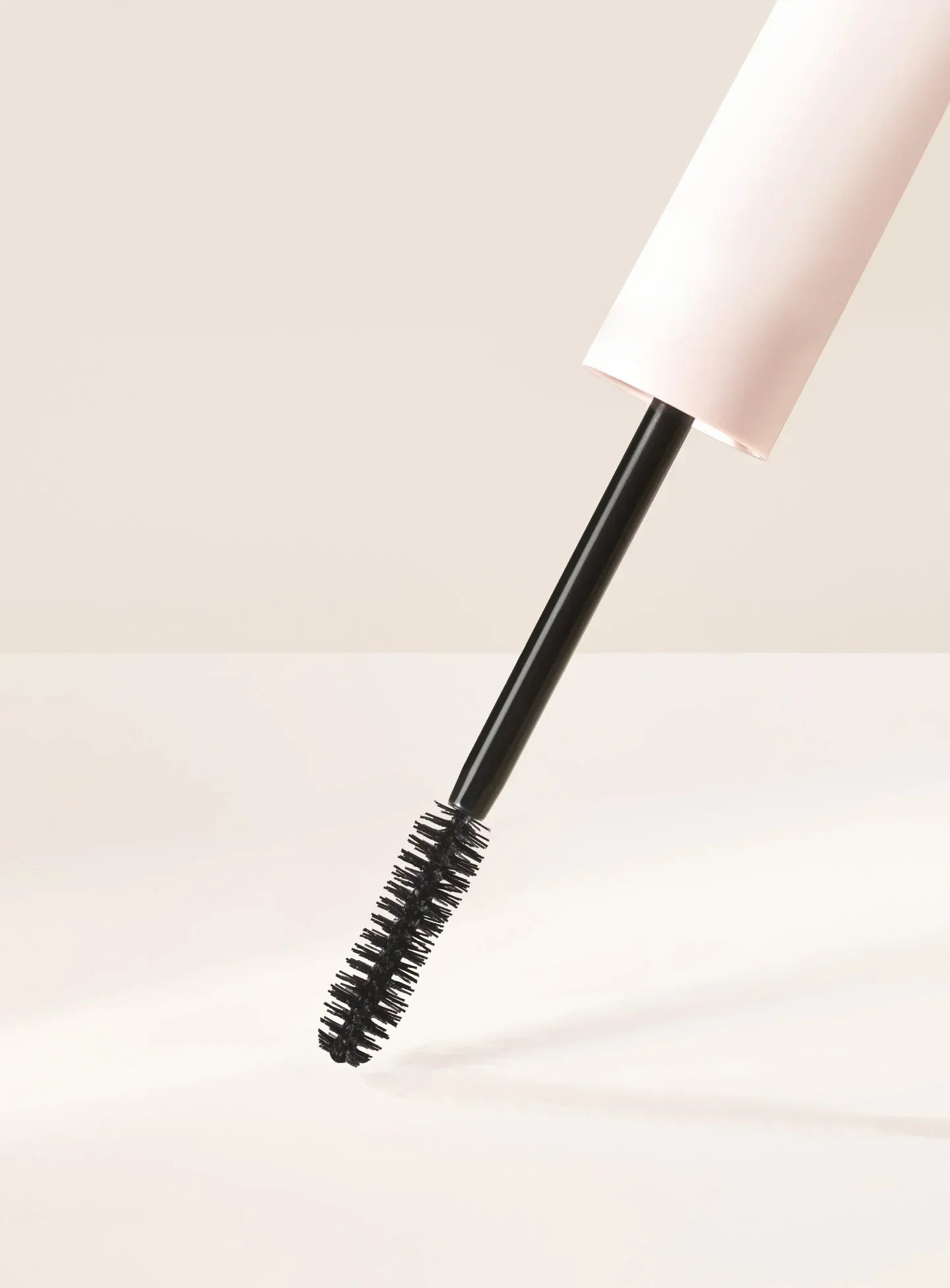 Rare Beauty - Perfect Strokes Universal Volumizing Mascara